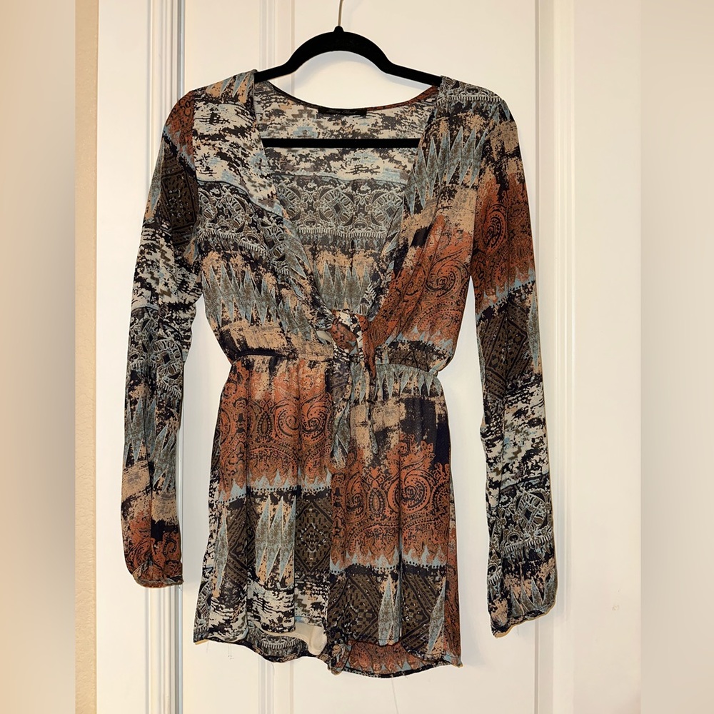 Honey Punch Longsleeve Romper